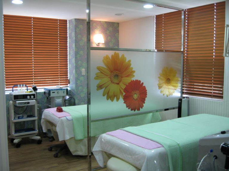  피부 관리실(3층)