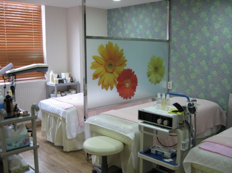  피부 관리실(3층)